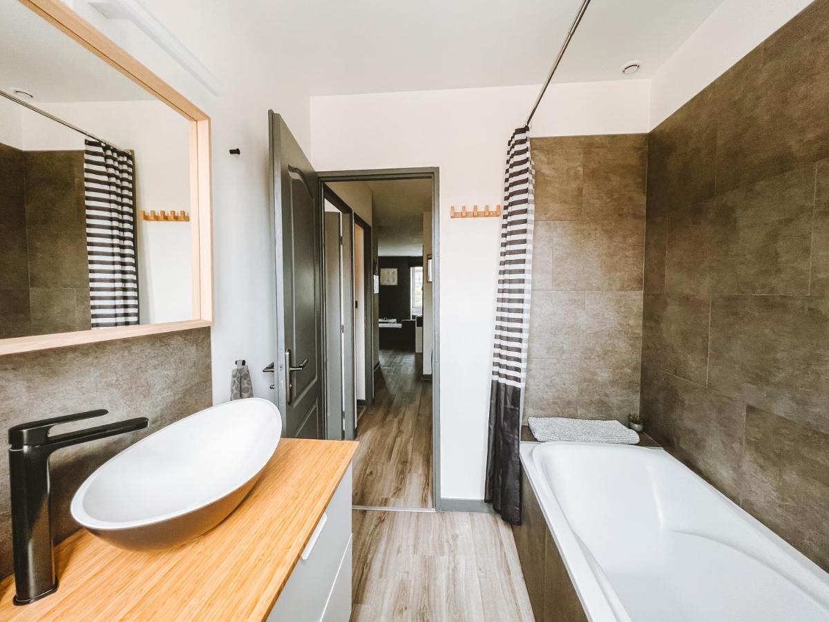 Le Dromardechois - Gite Meuble 6 Personnes Tournon Sur Rhone - Ecolodgite Exterior photo